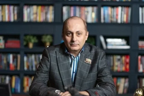 Vardan Ghukasyan in custody in US