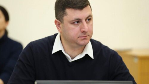 Абрамян: Политическое поведение властей Армении подталкивает Азербайджан к новой авантюре