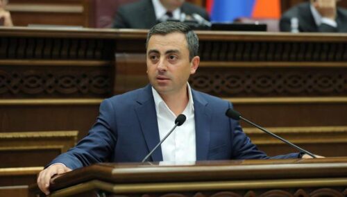 Ишхан Сагателян: Пашинян не вел и не будет вести никаких мирных переговоров с Алиевым, поэтому достигнутые соглашения не могут обеспечить мир и стабильность