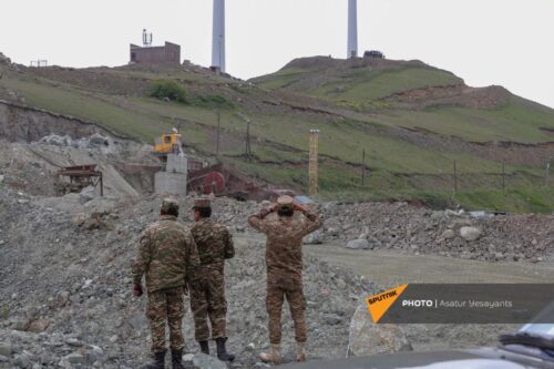 В Минобороны РА не комментируют информацию о наращивании численности азербайджанских войск. Спутник Армения