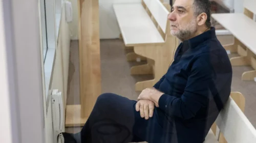 В Баку состоялось очередное заседание сфабрикованного судебного процесса над Рубеном Варданяном