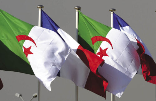 Algeria expels 12 French diplomats
