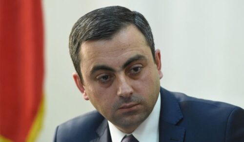 ГД усугубляет ситуацию, уклоняясь от обсуждения законопроекта: Ишхан Сагателян об инциденте в НС