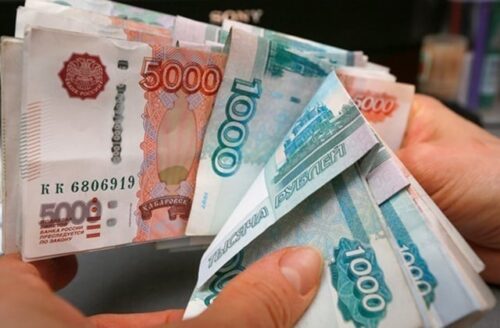 МВД РА: В социальных сетях гражданам предлагают обменять рубли по высокому курсу, что является ловушкой