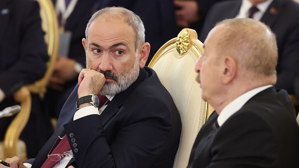 Киргизия предлагает Баку и Еревану площадку для подписания мирного договора Киргизия предлагает Баку и Еревану площадку для подписания мирного договора