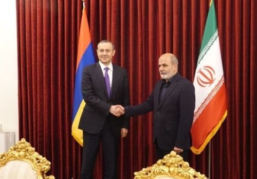 Թույլ չենք տա թշնամիներին խաթարել Հայաստանի հետ մեր հարաբերությունները. Իրանի ԱԽ քարտուղար