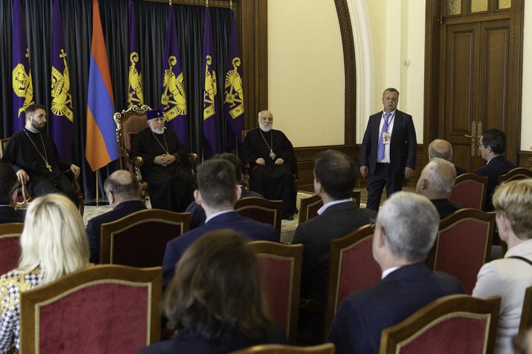 Ամենայն Հայոց Կաթողիկոսն ընդունել է Դատավորների եվրոպական միության տարեկան համաժողովի մասնակիցներին Ամենայն Հայոց Կաթողիկոսն ընդունել է Դատավորների եվրոպական միության տարեկան համաժողովի մասնակիցներին