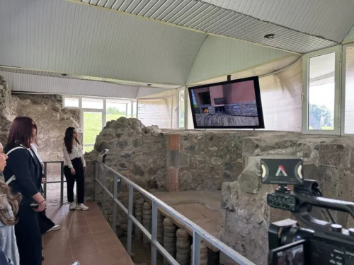 Garni Temple’s royal bathhouse 3D modeled with the real image reproduced in the video