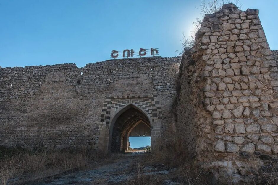 Genesis Armenia: Победа придет, и мы обретем титул непобедимости Genesis Armenia: Победа придет, и мы обретем титул непобедимости