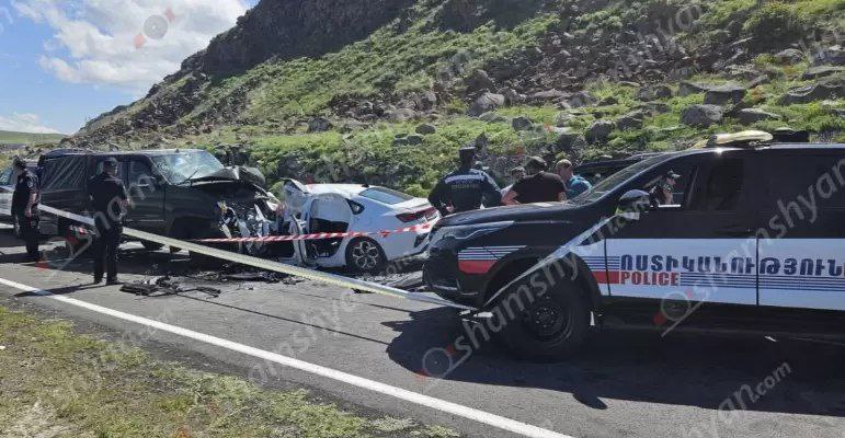 Սևան-Մարտունի-Գետափ ավտոճանապարհին բախվել են ՊՆ «UAZ Patriot»-ն ու «Kia»-ն․ կա զոհ Սևան-Մարտունի-Գետափ ավտոճանապարհին բախվել են ՊՆ «UAZ Patriot»-ն ու «Kia»-ն․ կա զոհ