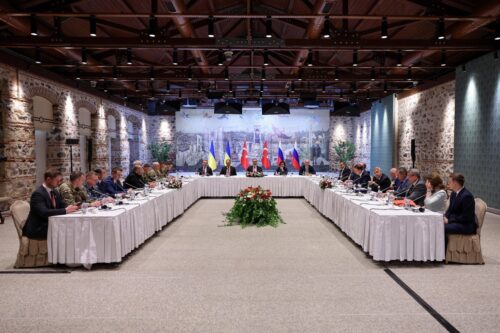 Russian-Ukrainian negotiations underway in Istanbul: The most important developments at the moment