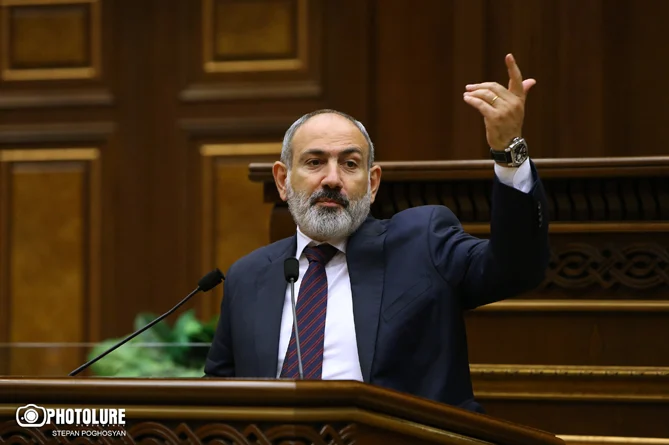 Ինչու՞ է Փաշինյանը փորձում կարգավորել Մոսկվայի հետ հարաբերությունները կամ առնվազն, կանխել դրանց վատթարացումը․ Известия Ինչու՞ է Փաշինյանը փորձում կարգավորել Մոսկվայի հետ հարաբերությունները կամ առնվազն, կանխել դրանց վատթարացումը․ Известия