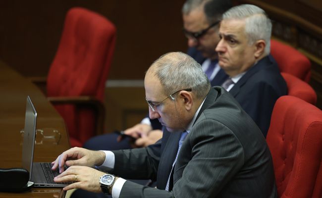 Եթե իմպիչմենտը ձախողվի, Փաշինյանը ցույց կտա իր ներքաղաքական անխոցելիությունը և ընդդիմության թուլությունը․ EADaily Եթե իմպիչմենտը ձախողվի, Փաշինյանը ցույց կտա իր ներքաղաքական անխոցելիությունը և ընդդիմության թուլությունը․ EADaily