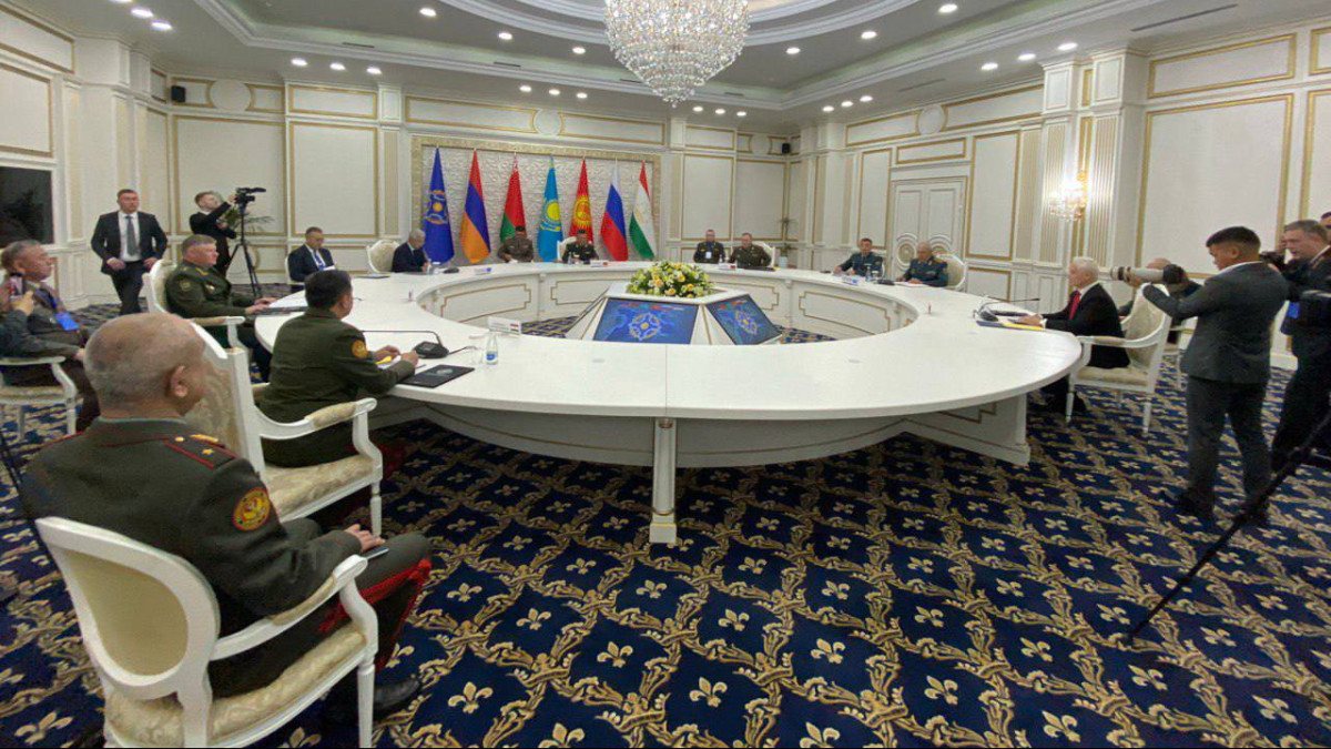ՊՆ նախարարները քննարկել են ՀԱՊԿ պատասխանատվության գոտում ռազմաքաղաքական իրավիճակը ՊՆ նախարարները քննարկել են ՀԱՊԿ պատասխանատվության գոտում ռազմաքաղաքական իրավիճակը