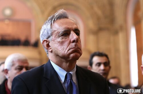 Այսօր Փաշինյանը դեռ ունի խաղաղ ճանապարհով հեռանալու հնարավորություն․ Օսկանյան