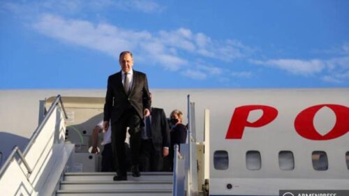 Sergey Lavrov arrives in Yerevan