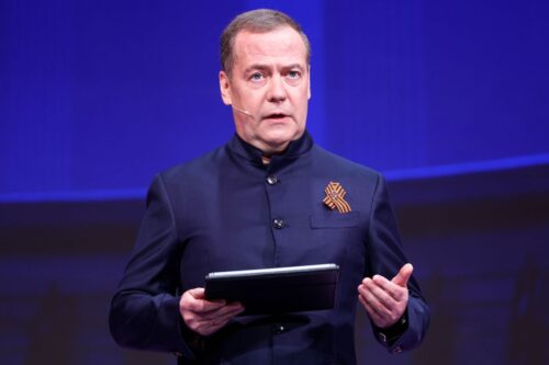 Medvedev: In the event of a provocation on Victory Day, no one can guarantee that the dawn will break in Kyiv on May 10