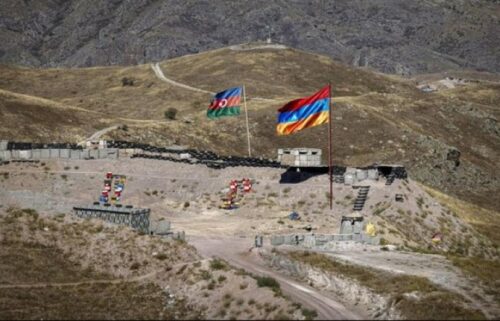 Риск конфликта между Арменией и Азербайджаном, который может привести к большому числу жертв и перемещений, высок: прогноз Stratfor