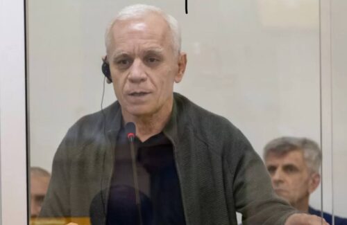 В Баку допрошен бывший командующий Армией обороны Левон Мнацаканян