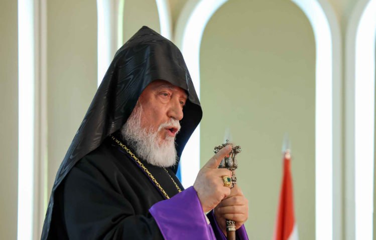 Արամ Ա կաթողիկոսը եկեղեցու շուրջ ստեղծված իրավիճակից դուրս գալու ճանապարհների մասին է խոսել Արամ Ա կաթողիկոսը եկեղեցու շուրջ ստեղծված իրավիճակից դուրս գալու ճանապարհների մասին է խոսել