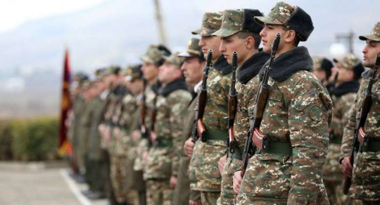 Законопроект об освобождении от военной службы за деньги не был включен в повестку дня сессии: ГД проголосовал против Законопроект об освобождении от военной службы за деньги не был включен в повестку дня сессии: ГД проголосовал против