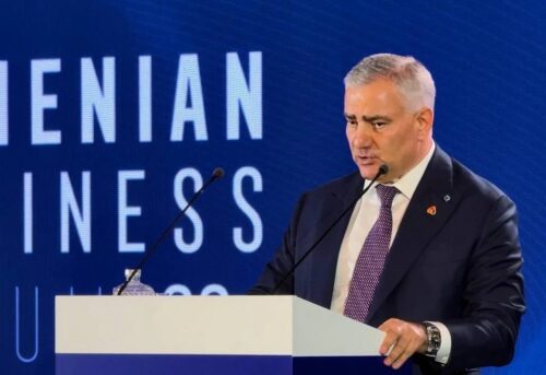 Самвел Карапетян: Действующим властям удалось создать атмосферу страха с помощью ругани