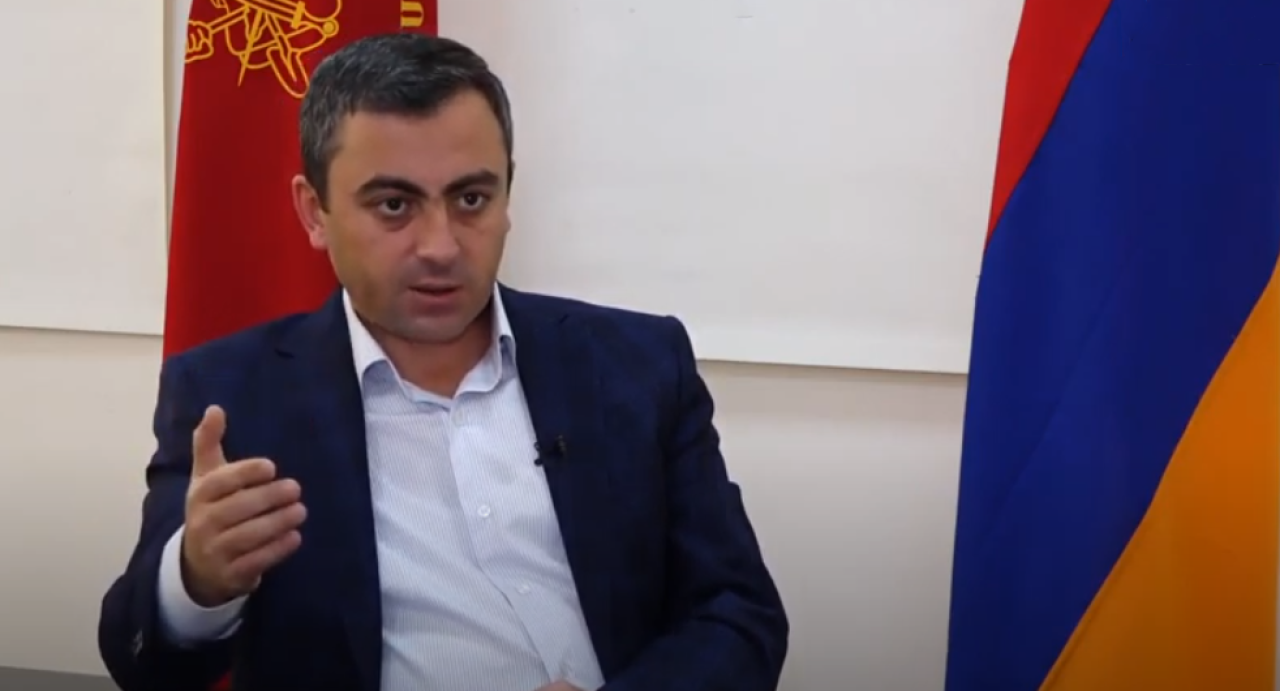 Հարգելի նախագահ Էմանուել Մակրոն, Ձեր «աջակցությունը» Նիկոլ Փաշինյանին փաստացի նպաստում է ոչ թե ժողովրդավարության, այլ բռնապետության կայացմանը Հայաստանում․ Իշխան Սաղաթելյան Հարգելի նախագահ Էմանուել Մակրոն, Ձեր «աջակցությունը» Նիկոլ Փաշինյանին փաստացի նպաստում է ոչ թե ժողովրդավարության, այլ բռնապետության կայացմանը Հայաստանում․ Իշխան Սաղաթելյան