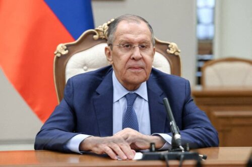 Armenia unlikely to benefit from moving away its allies, says Lavrov