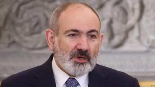 Deutsche Welle: Нападки Пашиняна на церковь расцениваются как попытка устранить «неофициального конкурента»