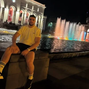 Молодой и известный иранский борец планирует выступать под флагом Армении (фото)