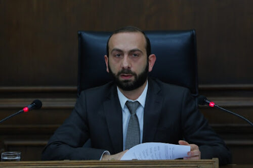 ԵՄ-ն կրակոցների մասին եզրակացություն չէր կարողացել տալ, ասել են՝ տեղում չէին․ Արարատ Միրզոյանի ճեպազրույցը՝ կետերով