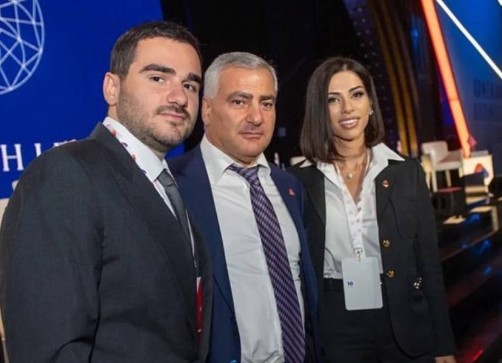 Հիմա միայն մեր ճակատագիրը չի որոշվում․ Սամվել Կարապետյանի դուստրը կոչ է անում հավաքվել Մազմանյան 5 հասցեում՝ ի աջակցություն հայրիկի Հիմա միայն մեր ճակատագիրը չի որոշվում․ Սամվել Կարապետյանի դուստրը կոչ է անում հավաքվել Մազմանյան 5 հասցեում՝ ի աջակցություն հայրիկի