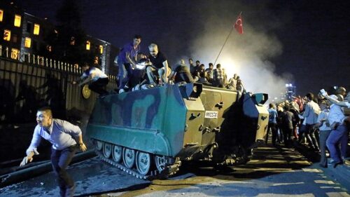 371 people arrested in Turkey in connection with coup attempt
