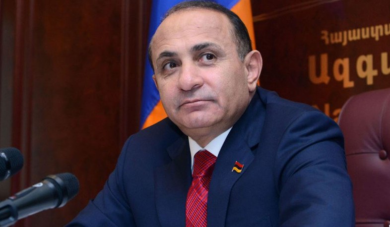 470 մլն դրամի փողերի լվացման և ձեռնարկատիրական գործունեությանն ապօրինի մասնակցելու մեջ մեղադրվող Հովիկ Աբրահամյանի վերաբերյալ նախաքննությունն ավարտվել է 470 մլն դրամի փողերի լվացման և ձեռնարկատիրական գործունեությանն ապօրինի մասնակցելու մեջ մեղադրվող Հովիկ Աբրահամյանի վերաբերյալ նախաքննությունն ավարտվել է