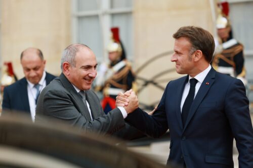 Macron emphasizes commitment to developing and deepening multilateral cooperation with Armenia