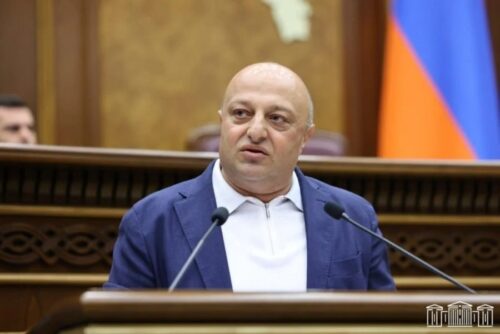 НС одобрило ходатайство об избрании меры пресечения в виде заключения под стражу Артура Саргсяна