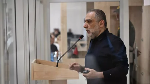 В Баку продолжился судебный процесс по сфабрикованному делу Рубена Варданяна