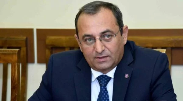 Թիվ մեկ ահաբեկիչը գործող իշխանությունն է․ Արծվիկ Մինասյան Թիվ մեկ ահաբեկիչը գործող իշխանությունն է․ Արծվիկ Մինասյան