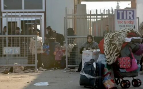 Syria and Turkey open border under 24-hour regime