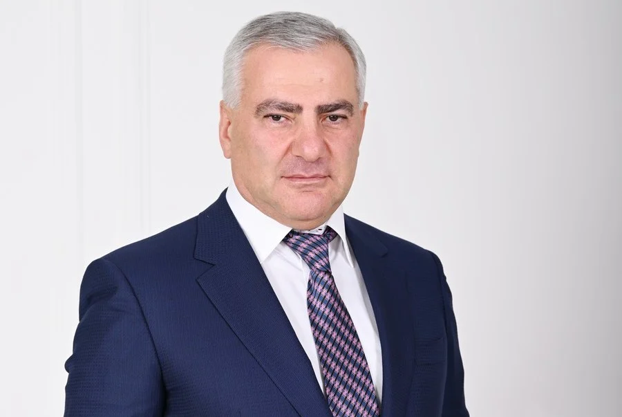 Նիկոլ Փաշինյանն անելիք չունի Հայաստանում․ Սամվել Կարապետյանի ուղերձը ԱԱԾ մեկուսարանից Նիկոլ Փաշինյանն անելիք չունի Հայաստանում․ Սամվել Կարապետյանի ուղերձը ԱԱԾ մեկուսարանից
