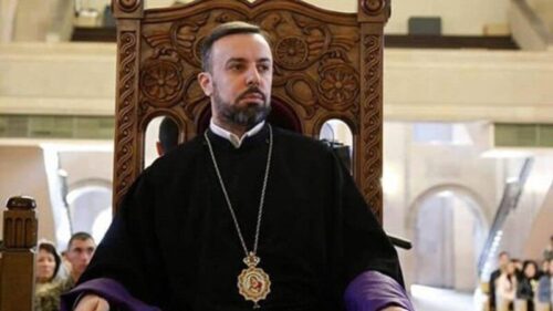 24News: Ректор ЕГУ освободил от должности декана теологического факультета Анушавана Србазана