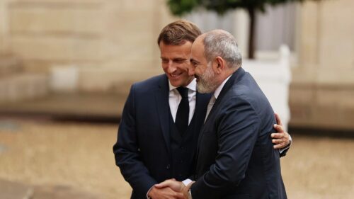 The established peace opens up new investment opportunities in Armenia and across the region: Pashinyan to Macron