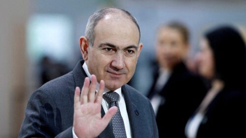 Pashinyan is an absolutely cynical man without principles, Russian expert says