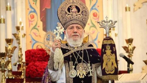 Первопрестольный поздравил Католикоса всех армян с днём рождения