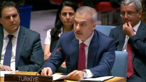 Фидан призвал к отстранению Израиля от работы в ГА ООН