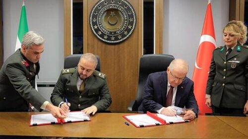 Syria and Turkey sign military agreement