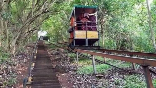 7 buddhist monks killed in Sri Lanka cable car accident