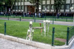 Իտալիայում վերջին հրաժեշտն են տալիս աշխարհահռչակ դիզայներ Ջորջիո Արմանիին