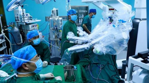 Remote-controlled robots successfully perform surgery in China