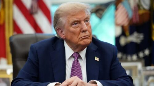 Trump calls on EU to pressure Putin by imposing 100% tariffs on China and India